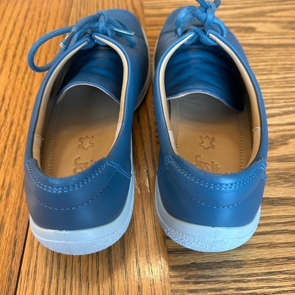 Hotter Dew Blue Leather Women's Lace Up Sneakers with Removable Sole Insert - Picture 2 of 11